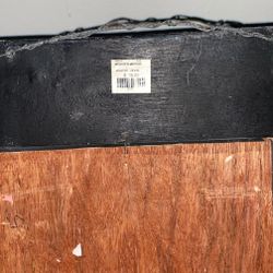 Great Condition Mirror, Unique Pattern On Wood