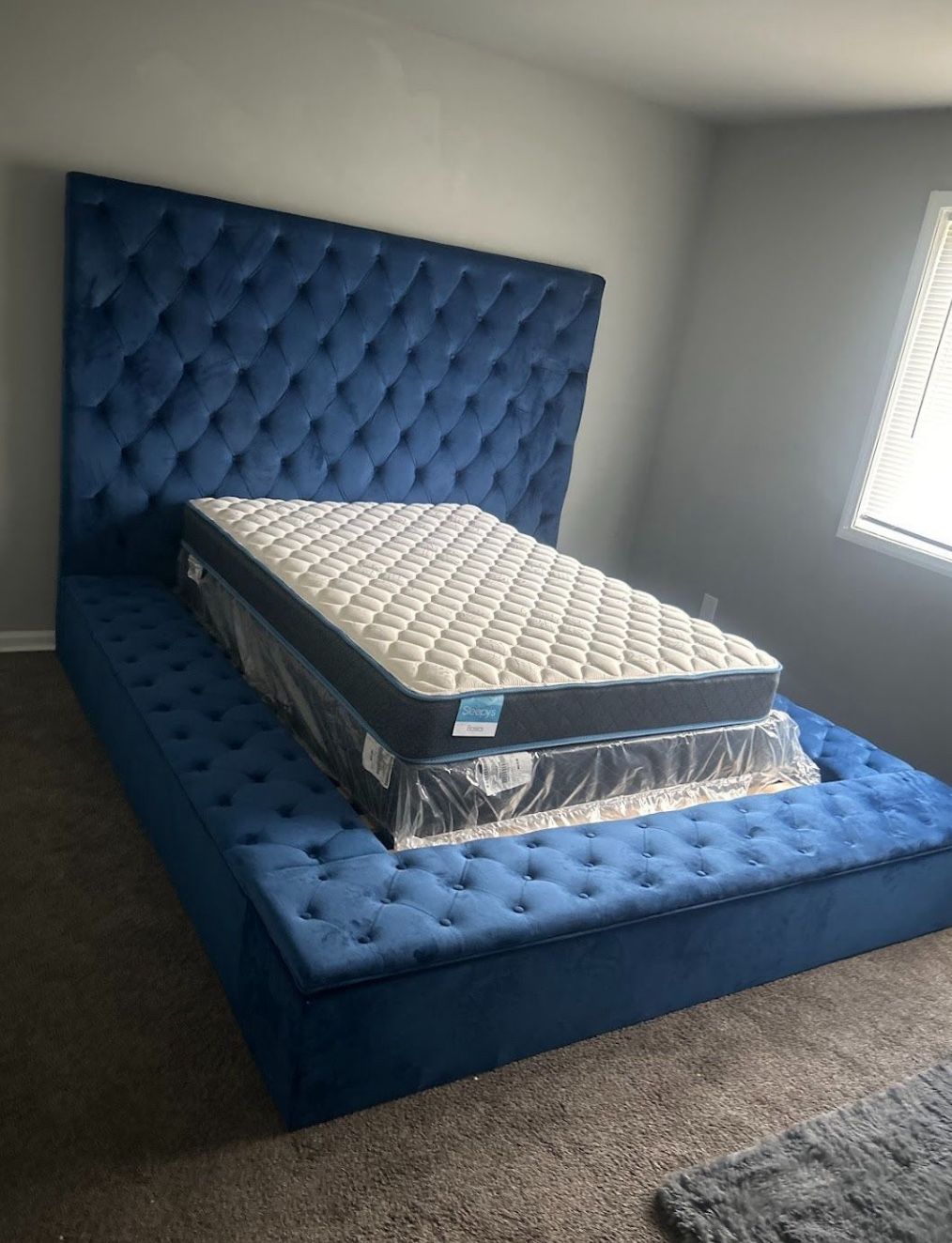 RECTANGULAR BLUE BED - Storage Around