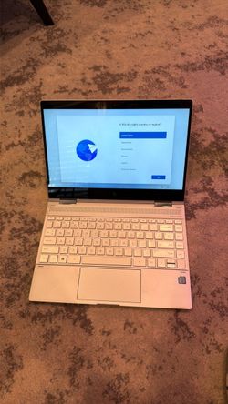 HP Spectre Laptop – Windows 11 Pro – $50