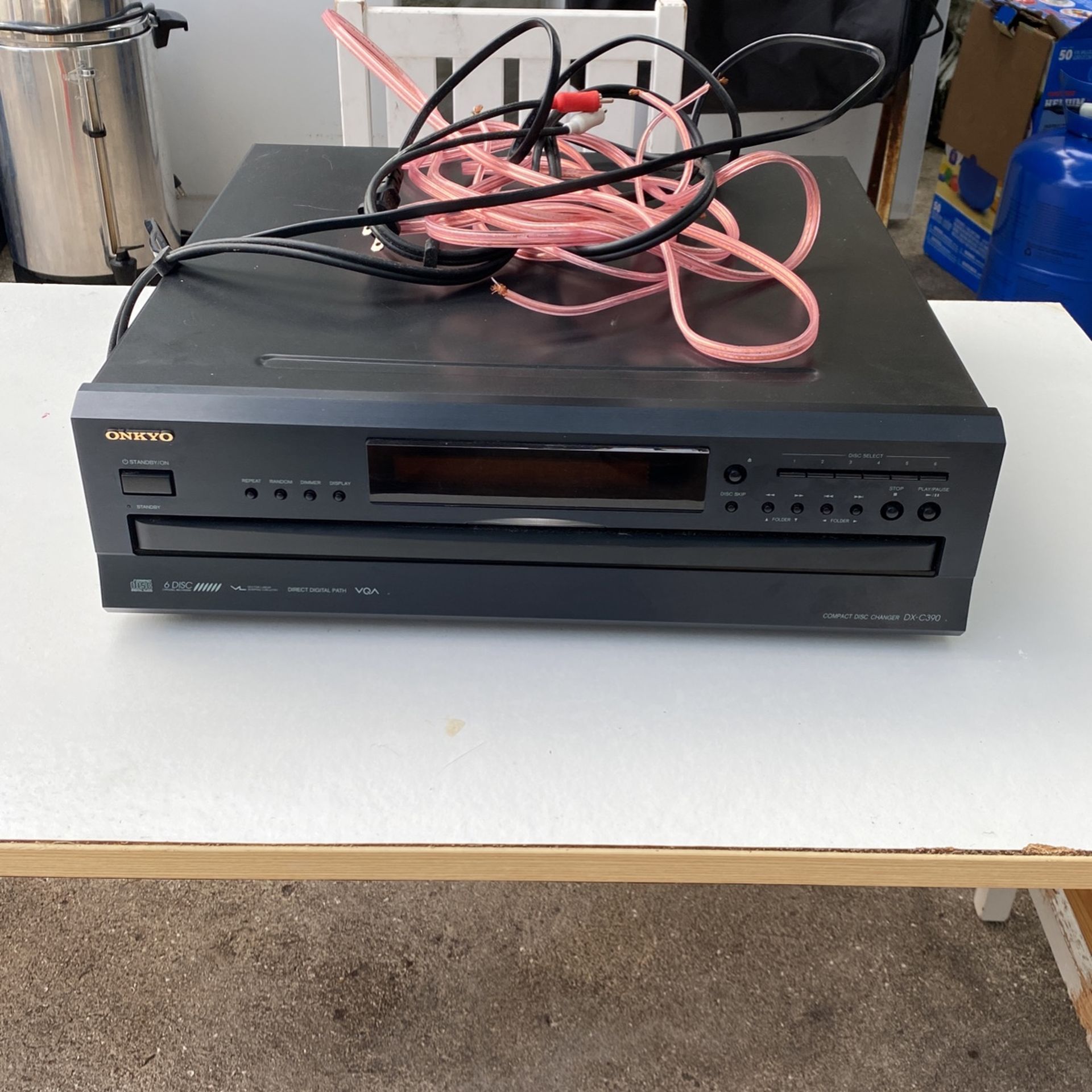 Compac Disc Changer