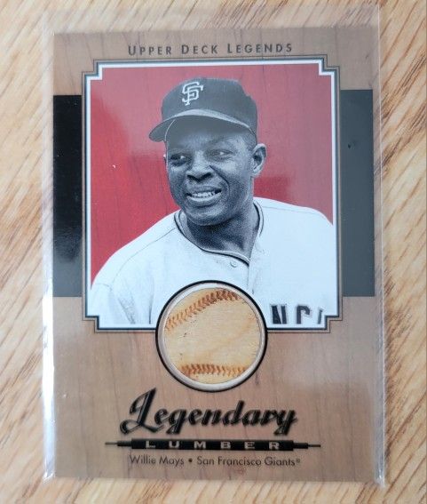 WILLIE MAYS UPPER DECK LEGENDARY LUMBER BAT RELIC