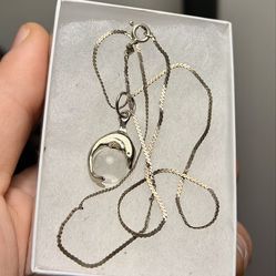 Awesome 😎 !! 925 Sterling Silver Dolphin Necklace !