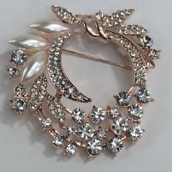 PIN BROOCH 