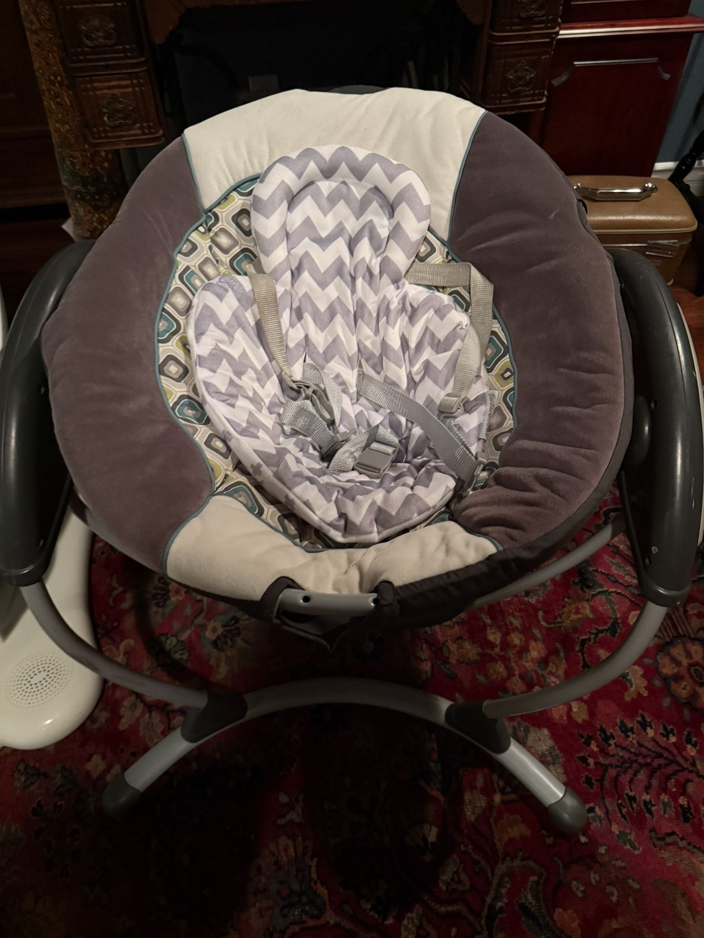 Grace Baby Swing