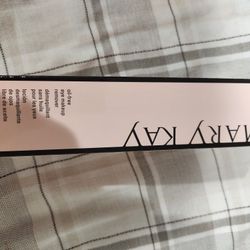 Make Up Removal 