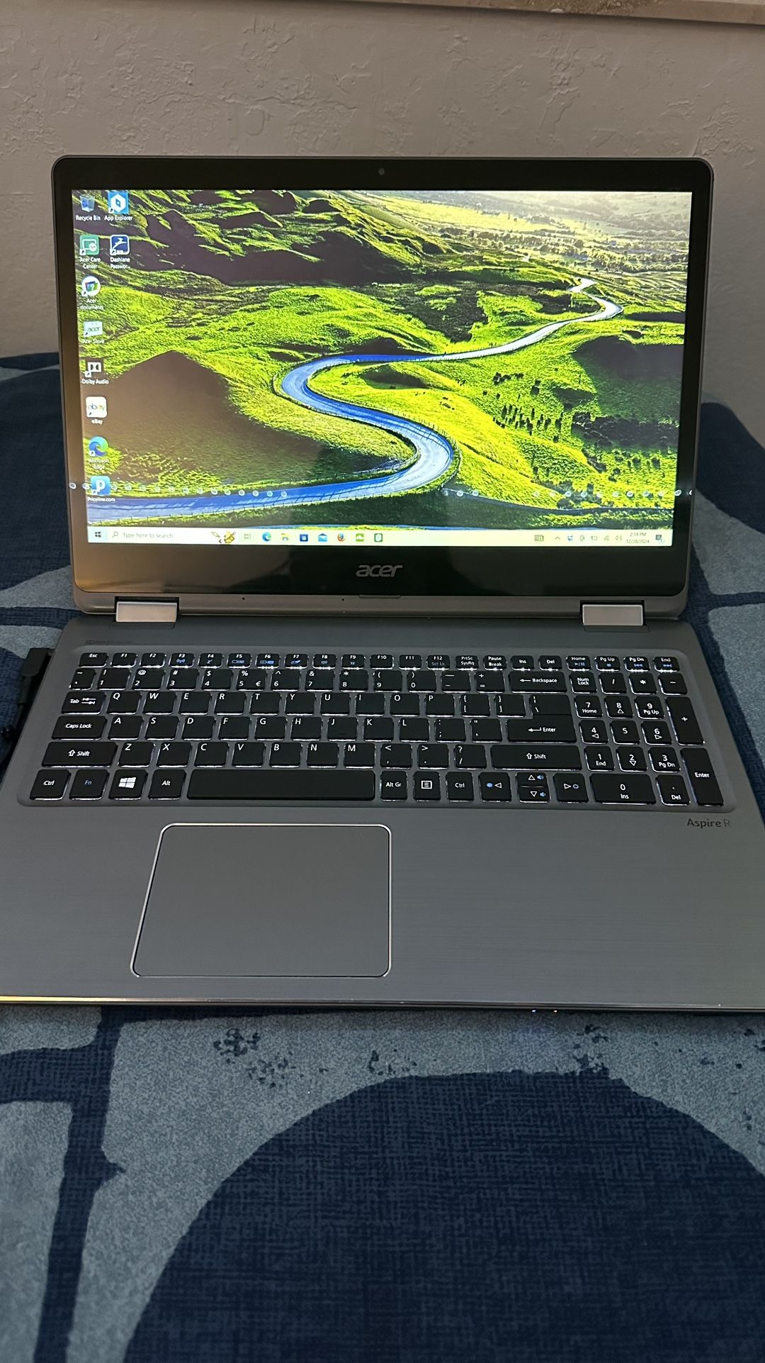 Acer-Aspire R 15 2-in-1 Laptop