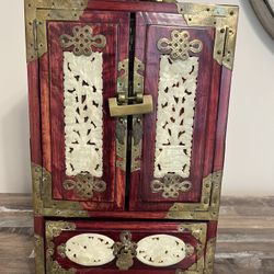Vintage Oriental Jewelry Chest