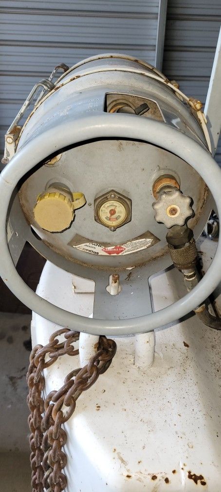 Forklift Propane Tank