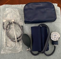 ReliOn Aneroid Blood Pressure Kit