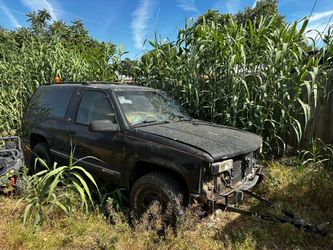 1992 Chevy blazer parts truck