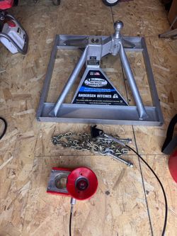 Anderson aluminum fifth wheel hitch