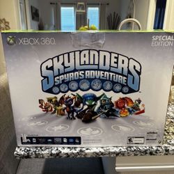 Microsoft Xbox 360 Slim 4GB White Console Skylanders Bundle