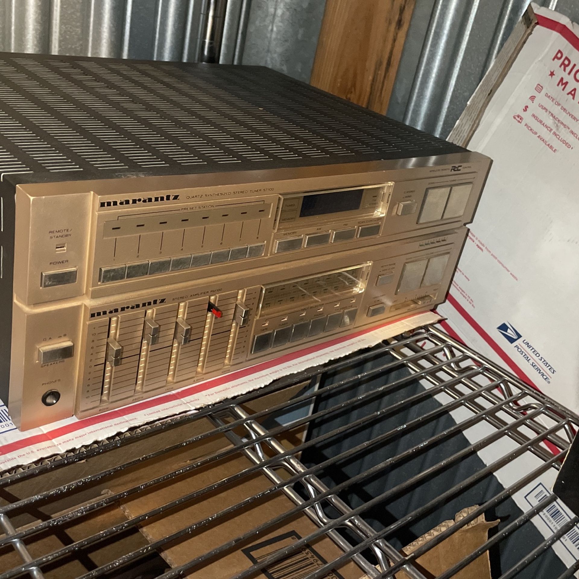 Marantz Stereo Receiver Tuner Amp ST100