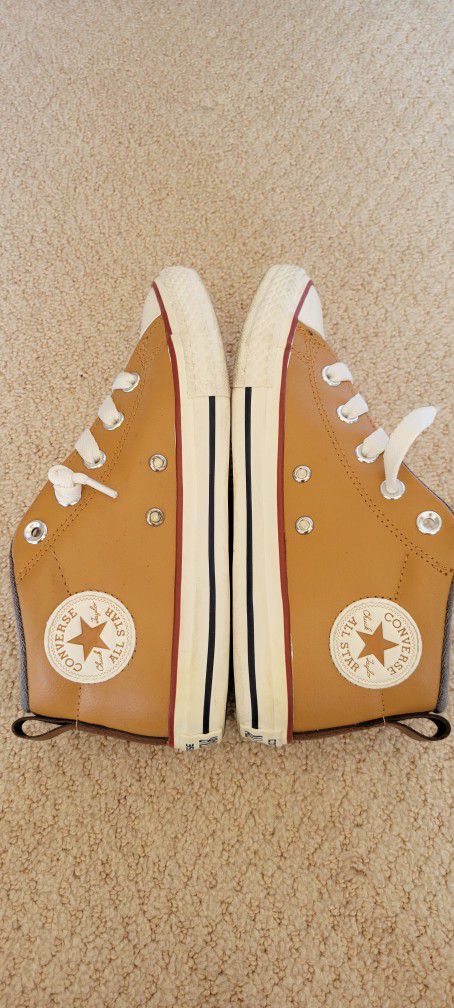 Leather Converse Chuck Taylor Shoes