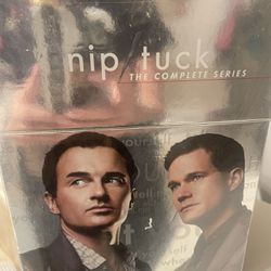 Nip Tuck Complete DVD Set 