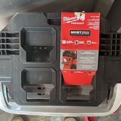 Milwaukee PACKOUT Compact Plate Tool Box Rack Attachment