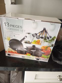 13 pieces cookware set