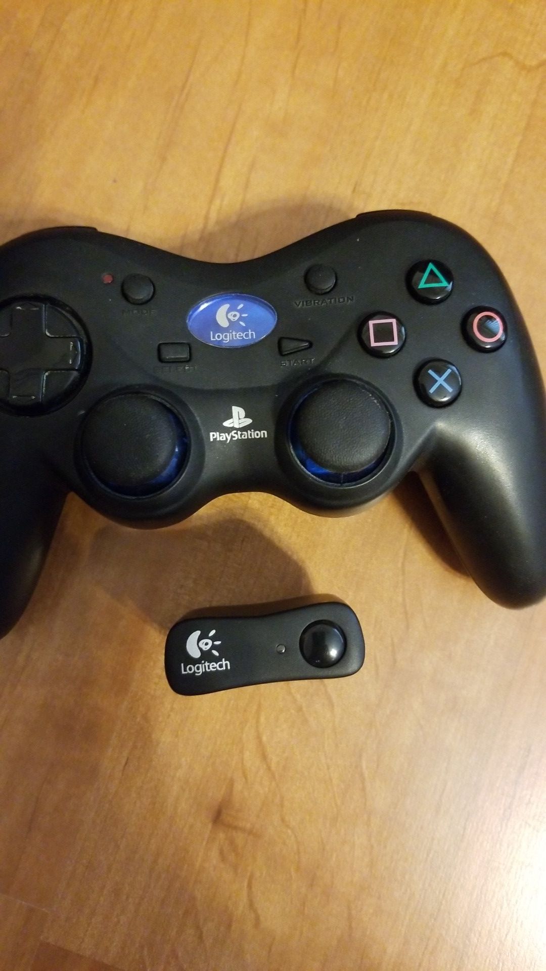 Logitech wireless ps2/ps1 controller with all parts