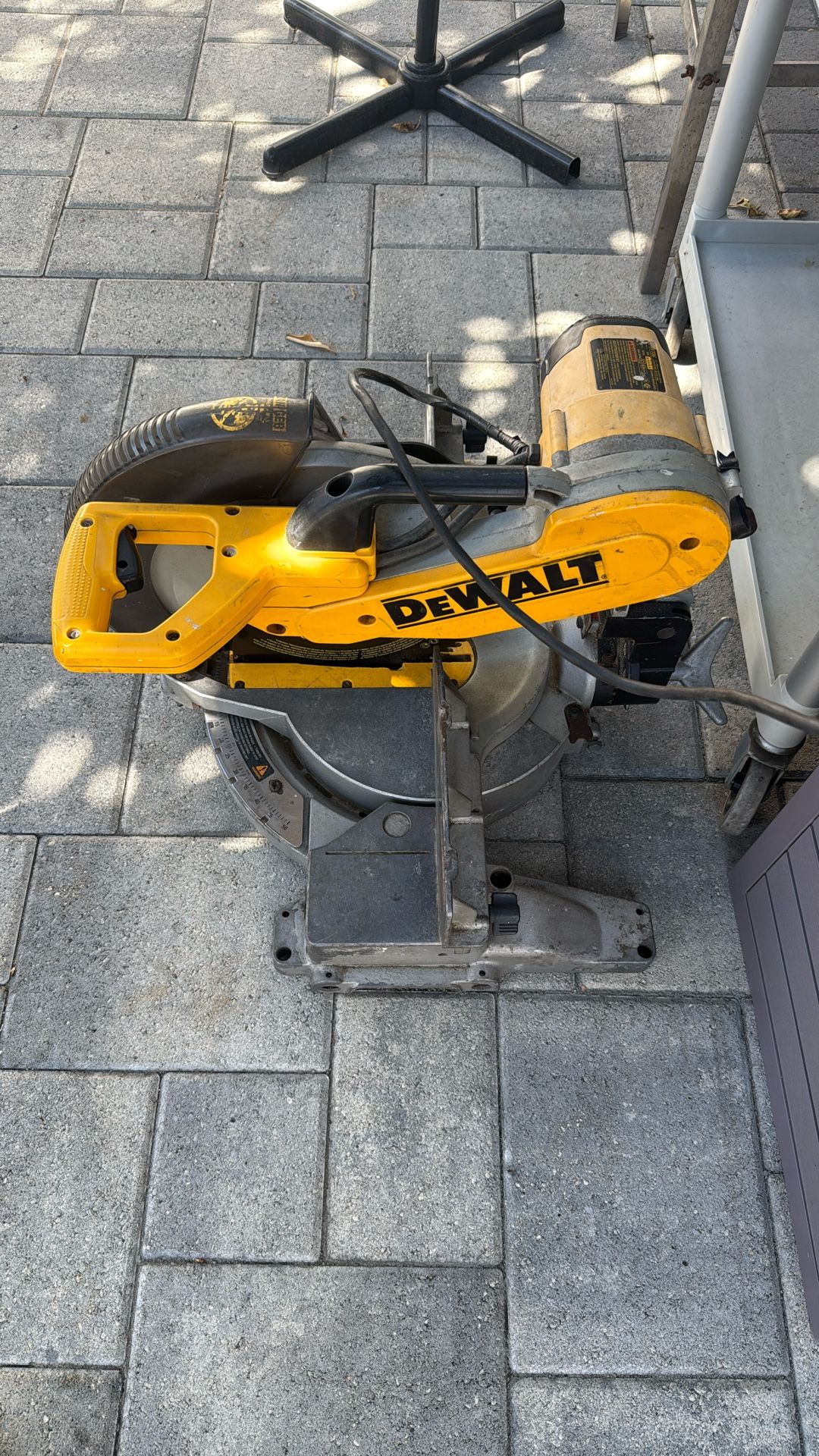 Dewalt Saw