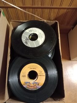 45 Records 194.... From The 50 ,60,70, 80,....