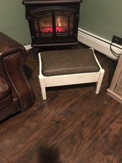 Rustic Ottoman/leg rest
