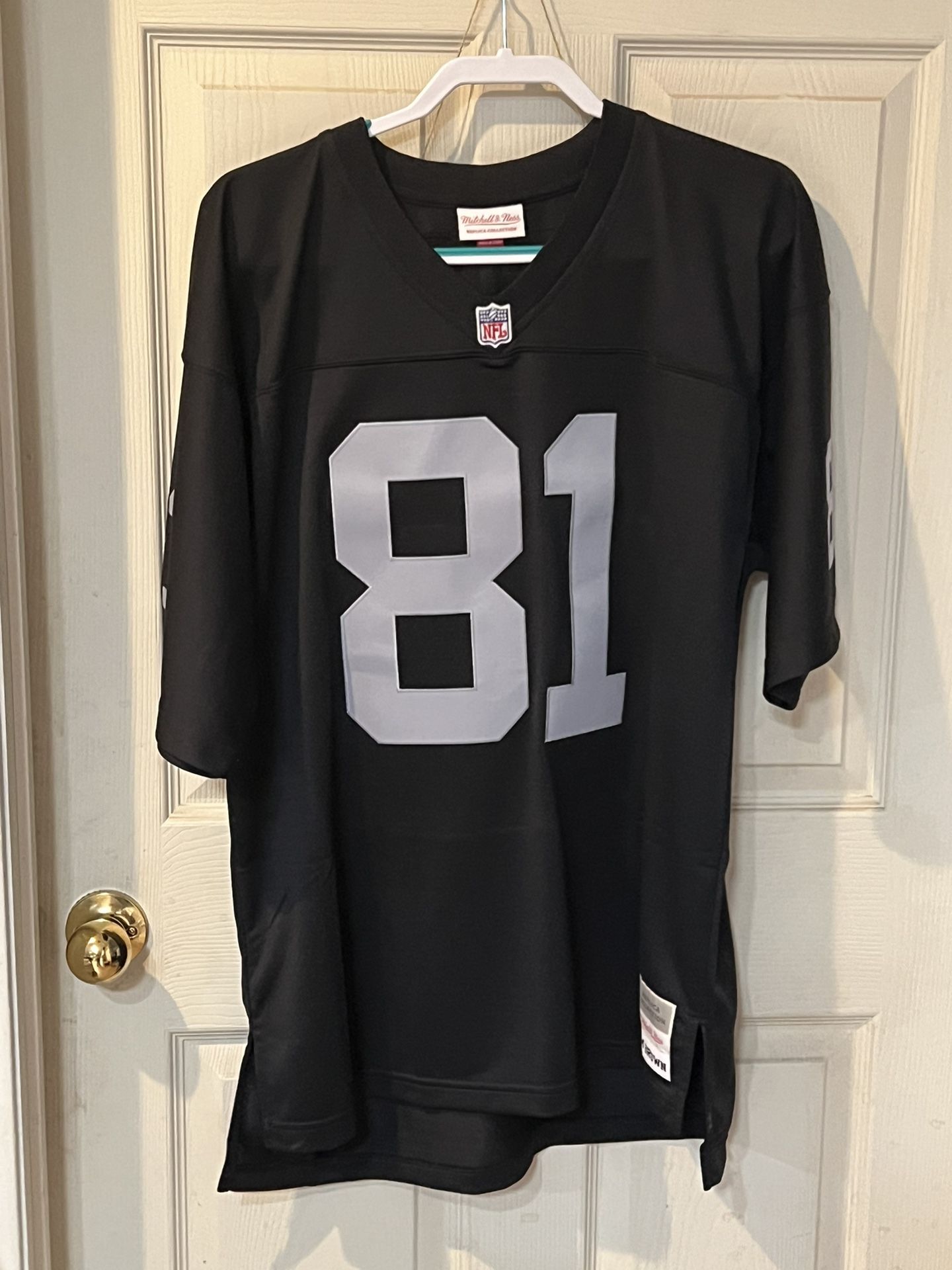 All Items NFL Raiders Jersey L, Shirts And Beanie
