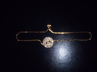 Beautiful gold charm "s" letter bracelet
