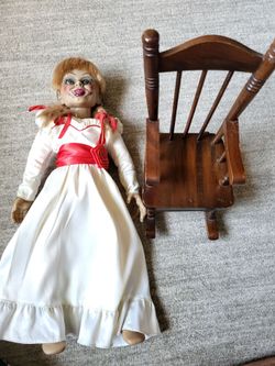 Mezco Annabelle