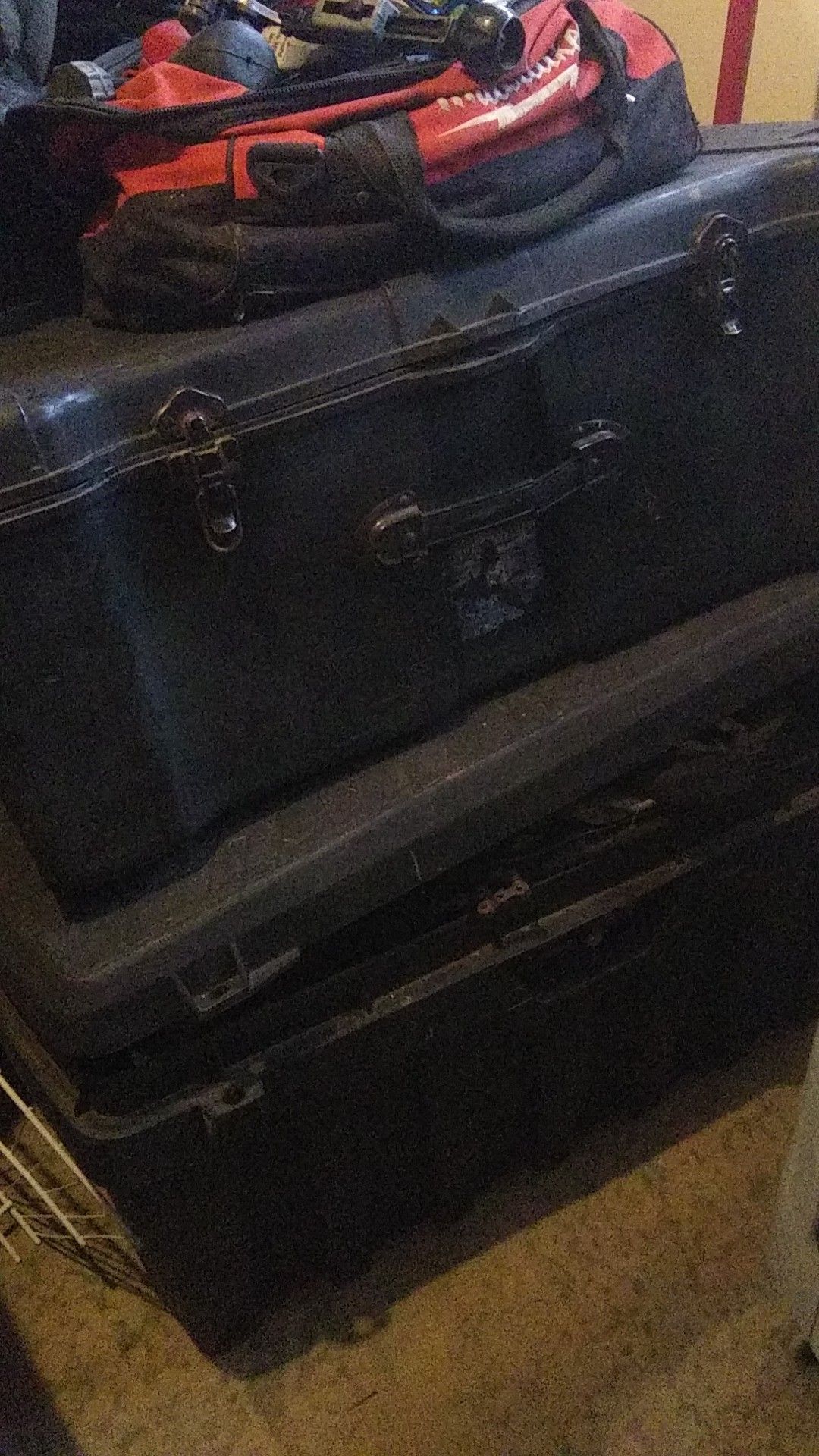 Plastic tool boxes