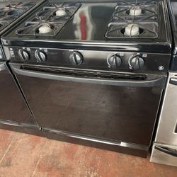 Ge Slide  In Gas Range  Used