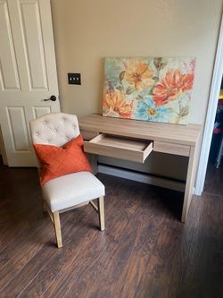 Desk & Chair