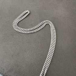 Cadena de plata 925 size 22”