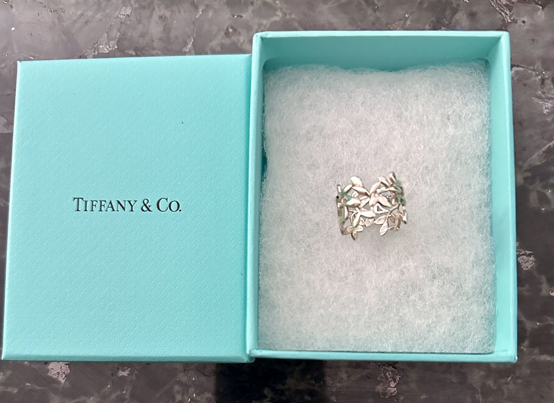Tiffany & Co Silver Olive Leaf Ring Size 7