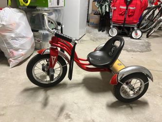Schwinn Roadster Classic Tricycle