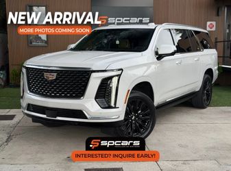 2025 Cadillac Escalade ESV
