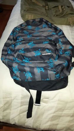 Backpack skulls