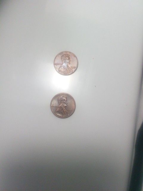 1999 No Mint Mark Error Coin And 2007 D Mint Mark Error Penny's