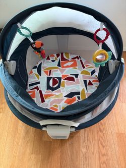 Fisher Price Portable Bassinet