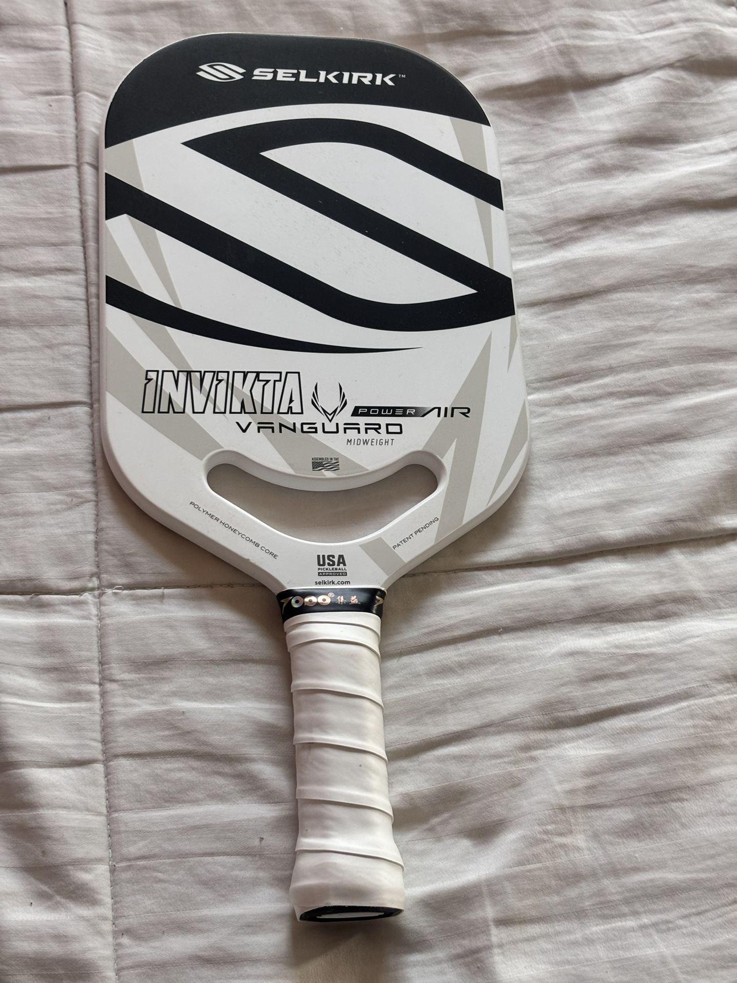 Selkirk Invikta Vanguard Power Air Mid weight Paddle
