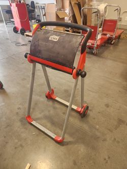 Tork Industrial Paper Towel Dispenser
