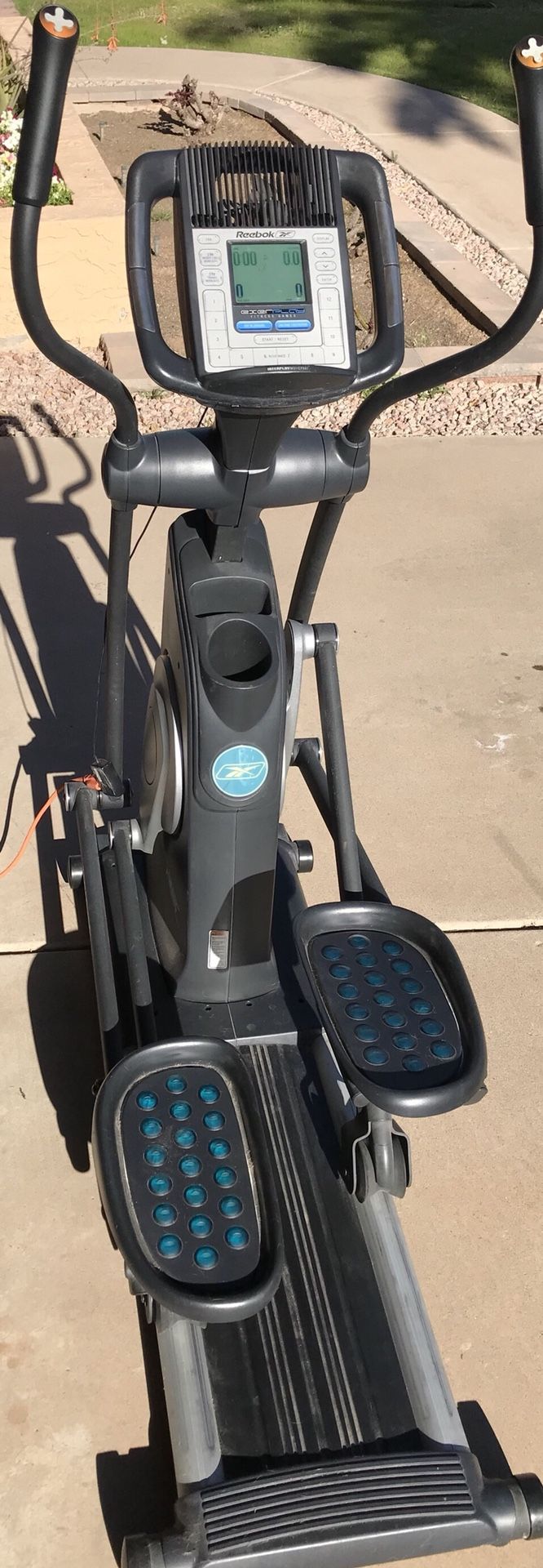 Original 680 Reebok RL 10.0 elliptical asking 100 OBO for Sale in Mesa AZ OfferUp