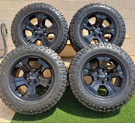 GMC 18” wheels and tires