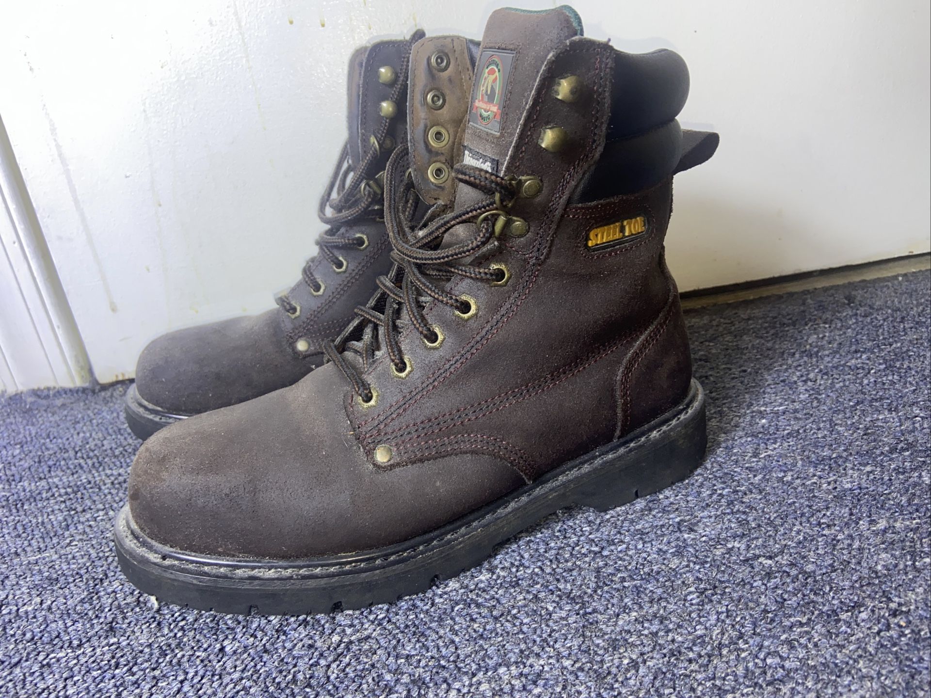 Preowned Brahma Steel Toe Thinsulate Work Boots Size 9
