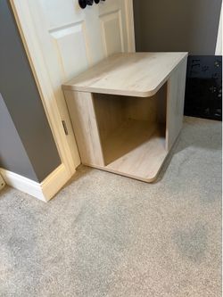 Side Table (Free)