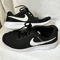 Nike Kids Black 4Y