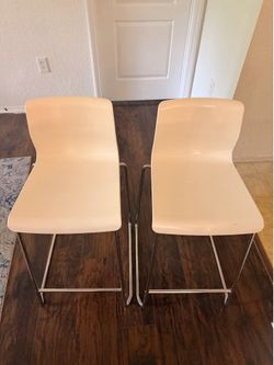 Kitchen Stool/ Bar Stool