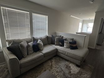 Sectional Sofa