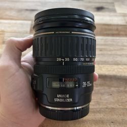 Canon 2562A002 EF 28-135mm f/3.5-5.6 is USM Standard Zoom Lens