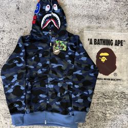 BAPE HOODIE 
