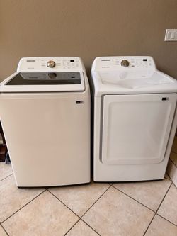 Samsung Washer and Gas Dryer set